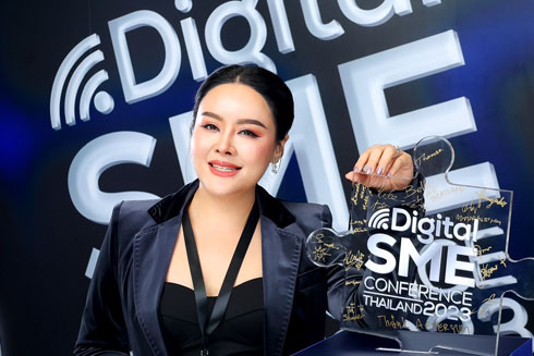 คุณดาว-ลภัสรดา MASTER แบ่งปันแนวทางความสำเร็จ จาก แอปพลิเคชั่น LINE  ในงาน Digital SME Conference Thailand 2023